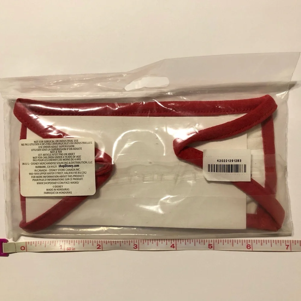 NWT Disney Winnie The Pooh Kid’s Cloth Face Mask size L